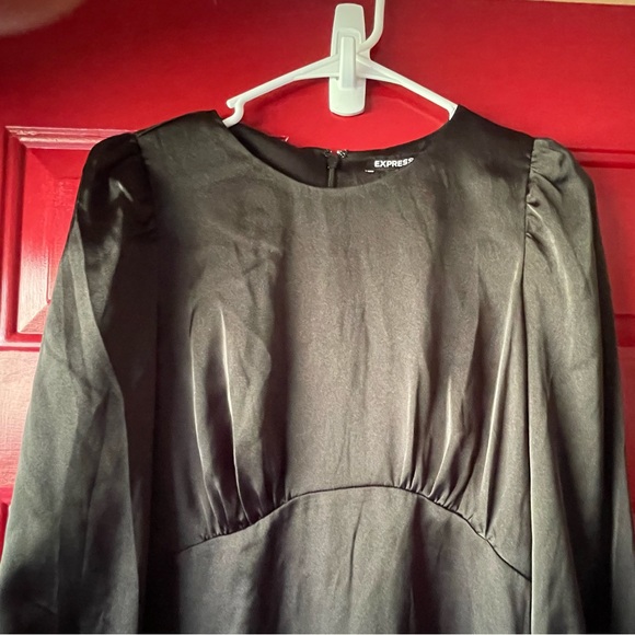 NWT Express mini dress. Size small - Picture 2 of 5